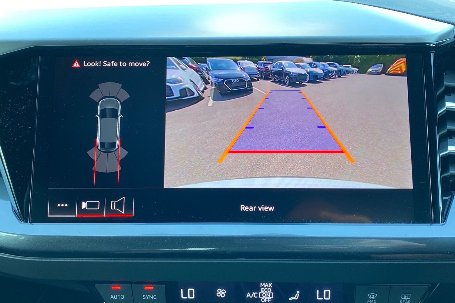 Used Audi Q4 e-tron 2025 for sale - 76885112: Photo 19