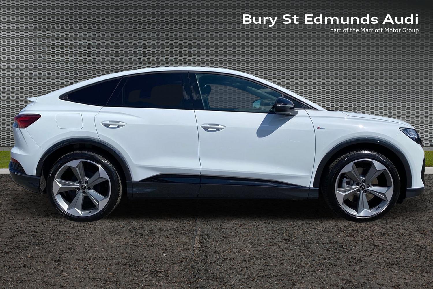 Used Audi Q4 e-tron 2025 for sale - 76885112: Photo 4