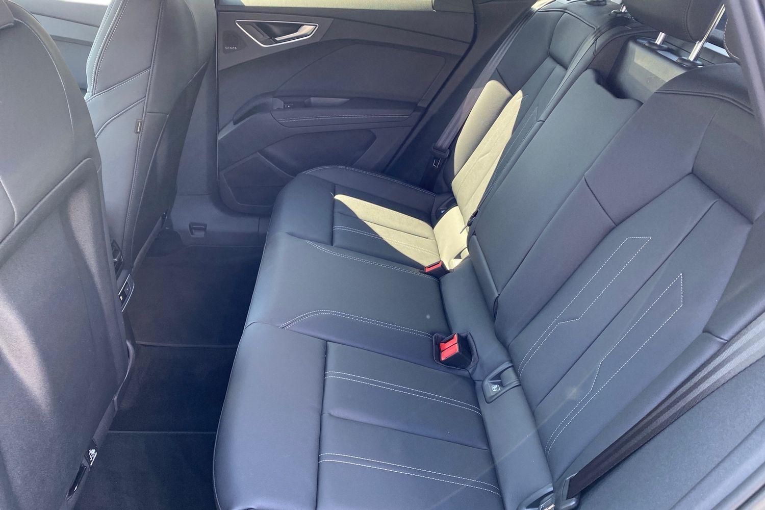 Used Audi Q4 e-tron 2025 for sale - 76885112: Photo 8