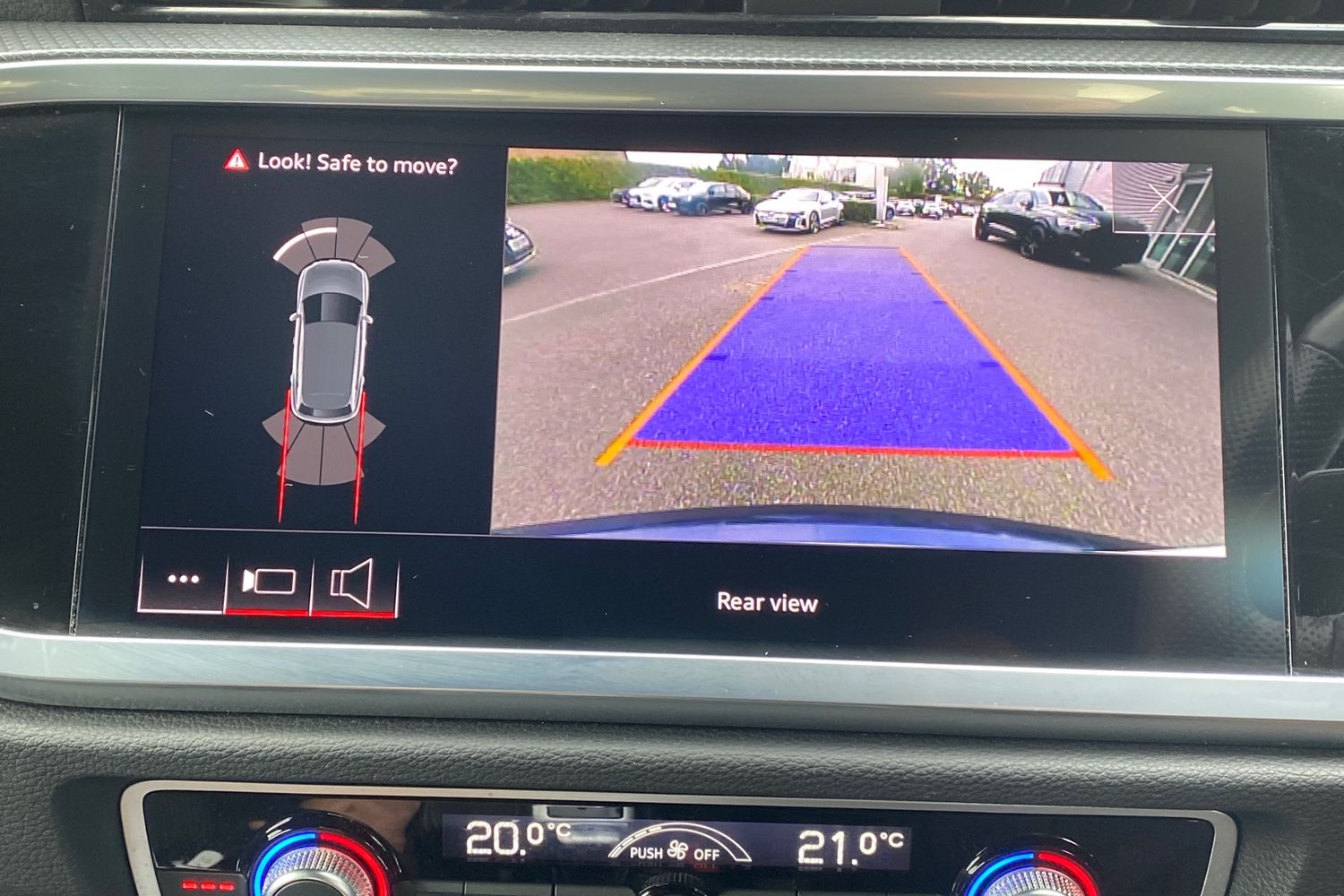 Used Audi Q3 2022 for sale - 76675440: Photo 19