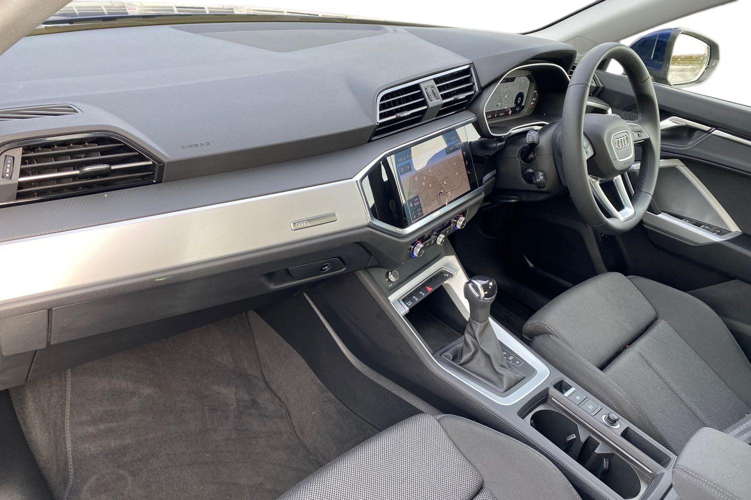 Used Audi Q3 2025 for sale - 76678642: Photo 2