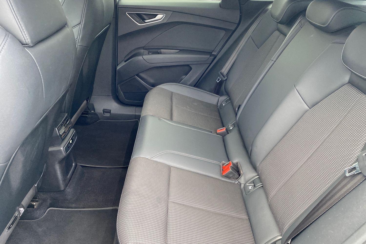 Used Audi Q4 e-tron 2022 for sale - 76675055: Photo 8