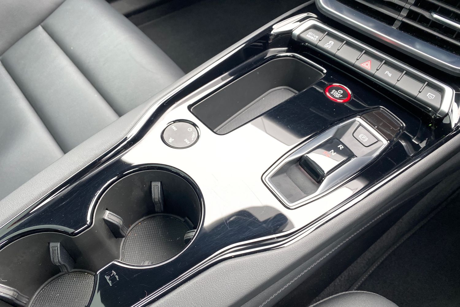 Used Audi e-tron GT 2023 for sale - 77947274: Photo 16