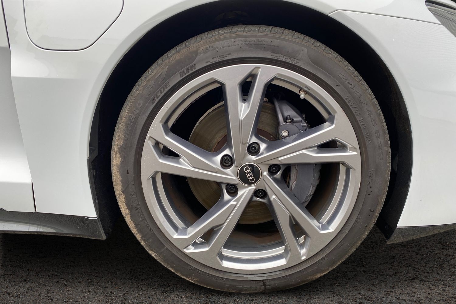 Used Audi e-tron GT 2023 for sale - 77947274: Photo 5