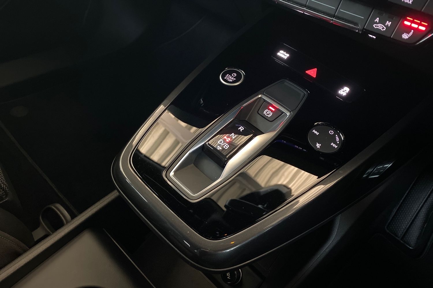 Used Audi Q4 e-tron 2022 for sale - 76674202: Photo 16