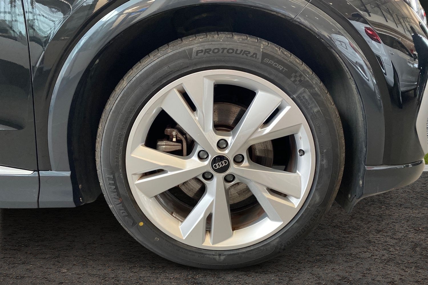 Used Audi Q4 e-tron 2022 for sale - 76674202: Photo 5