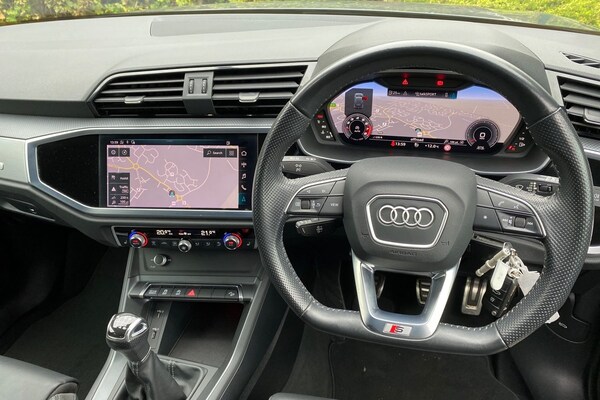Used Audi Q3 2020 for sale - 76275885: Photo 10