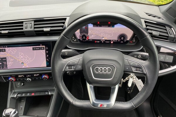 Used Audi Q3 2020 for sale - 76275885: Photo 13