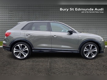 Used Audi Q3 2020 for sale - 76275885: Photo 4