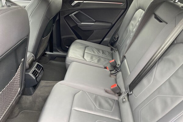 Used Audi Q3 2020 for sale - 76275885: Photo 8