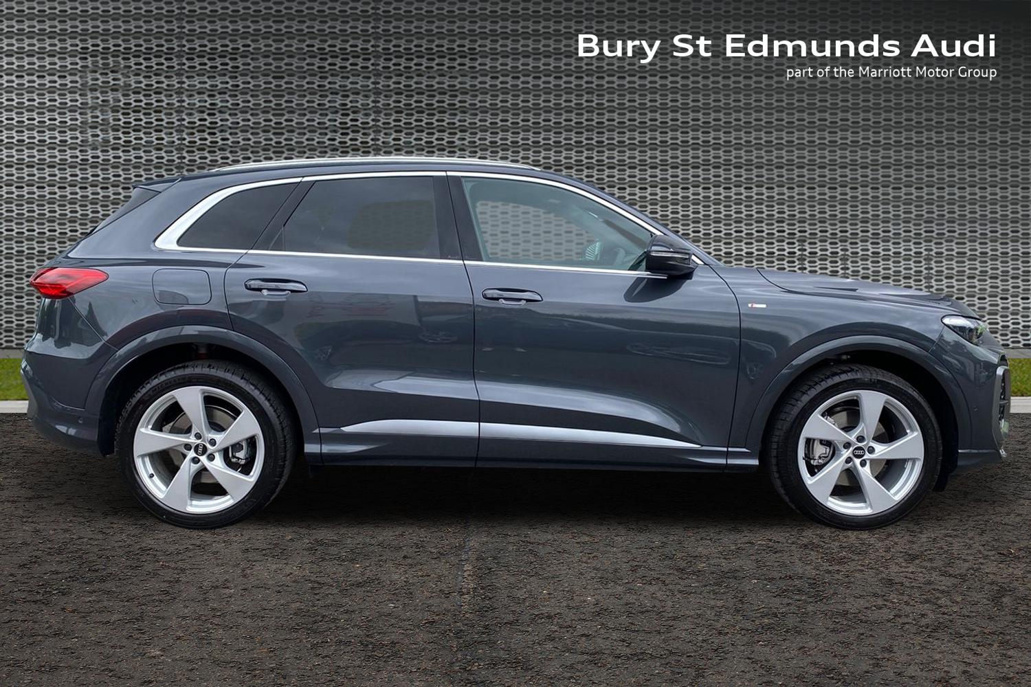 Used Audi Q5 2025 for sale - 76680454: Photo 4