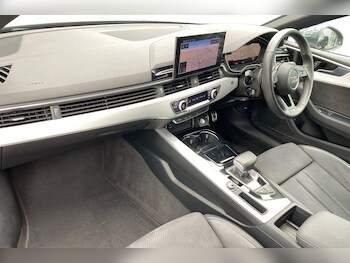 Used Audi A5 2021 for sale - 76222002: Photo