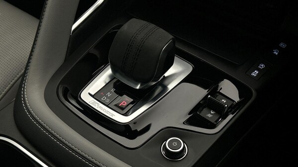Used Jaguar E-Pace 2022 for sale - 76153191: Photo 13