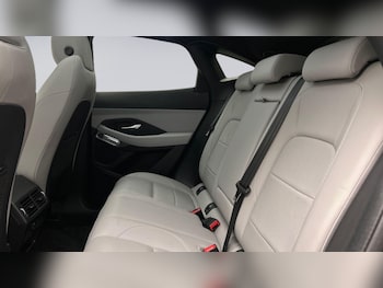 Used Jaguar E-Pace 2022 for sale - 76153191: Photo 4