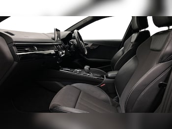 Used Audi A4 2017 for sale - 75319046: Photo