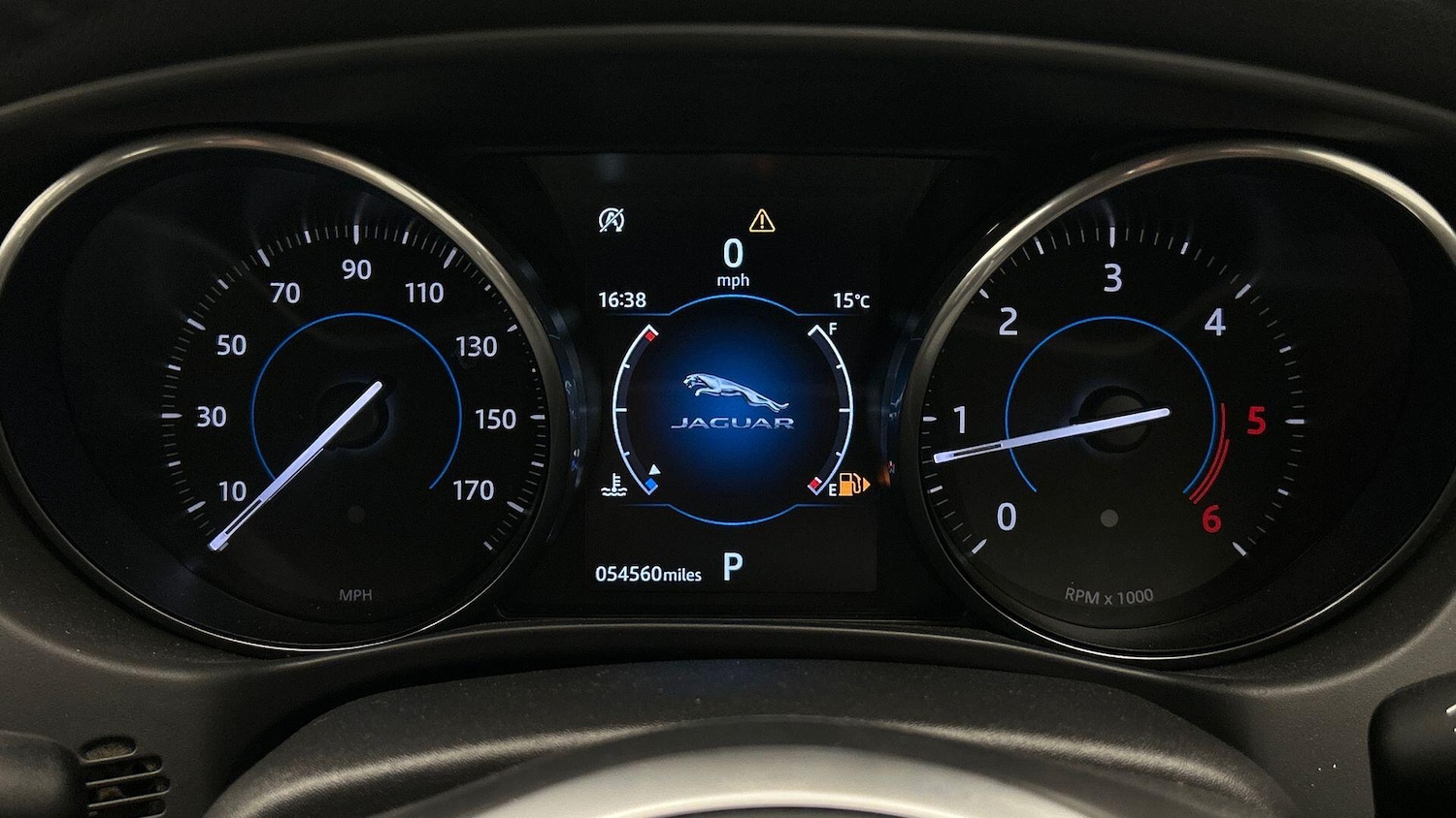 Used Jaguar XE 2018 for sale - 76094797: Photo 16