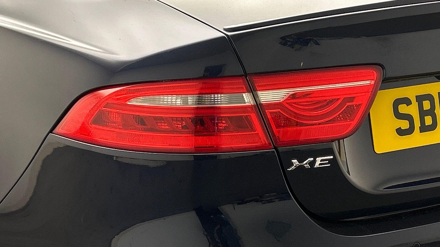Used Jaguar XE 2018 for sale - 76094797: Photo 19