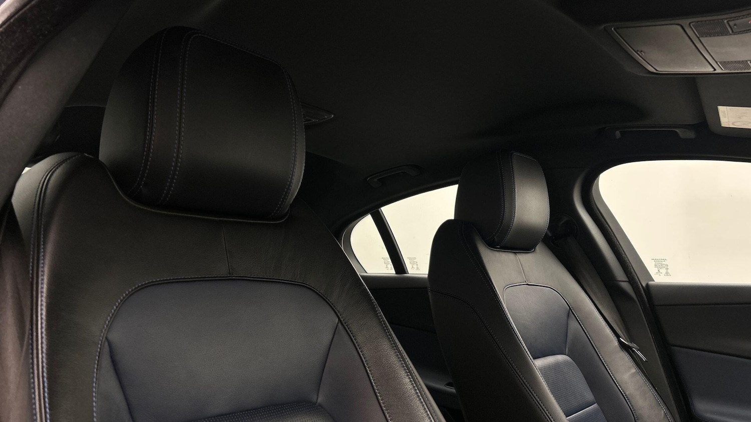 Used Jaguar XE 2018 for sale - 76094797: Photo 22