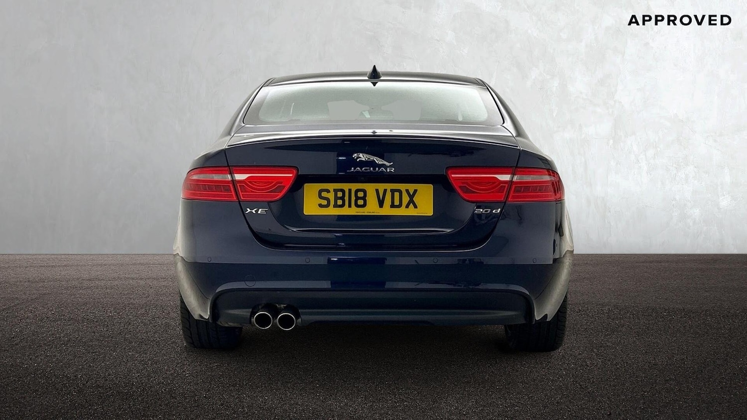 Used Jaguar XE 2018 for sale - 76094797: Photo 6