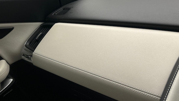 Used Jaguar E-Pace 2019 for sale - 75609651: Photo 24