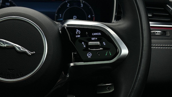 Used Jaguar F-Pace 2024 for sale - 76239345: Photo 33
