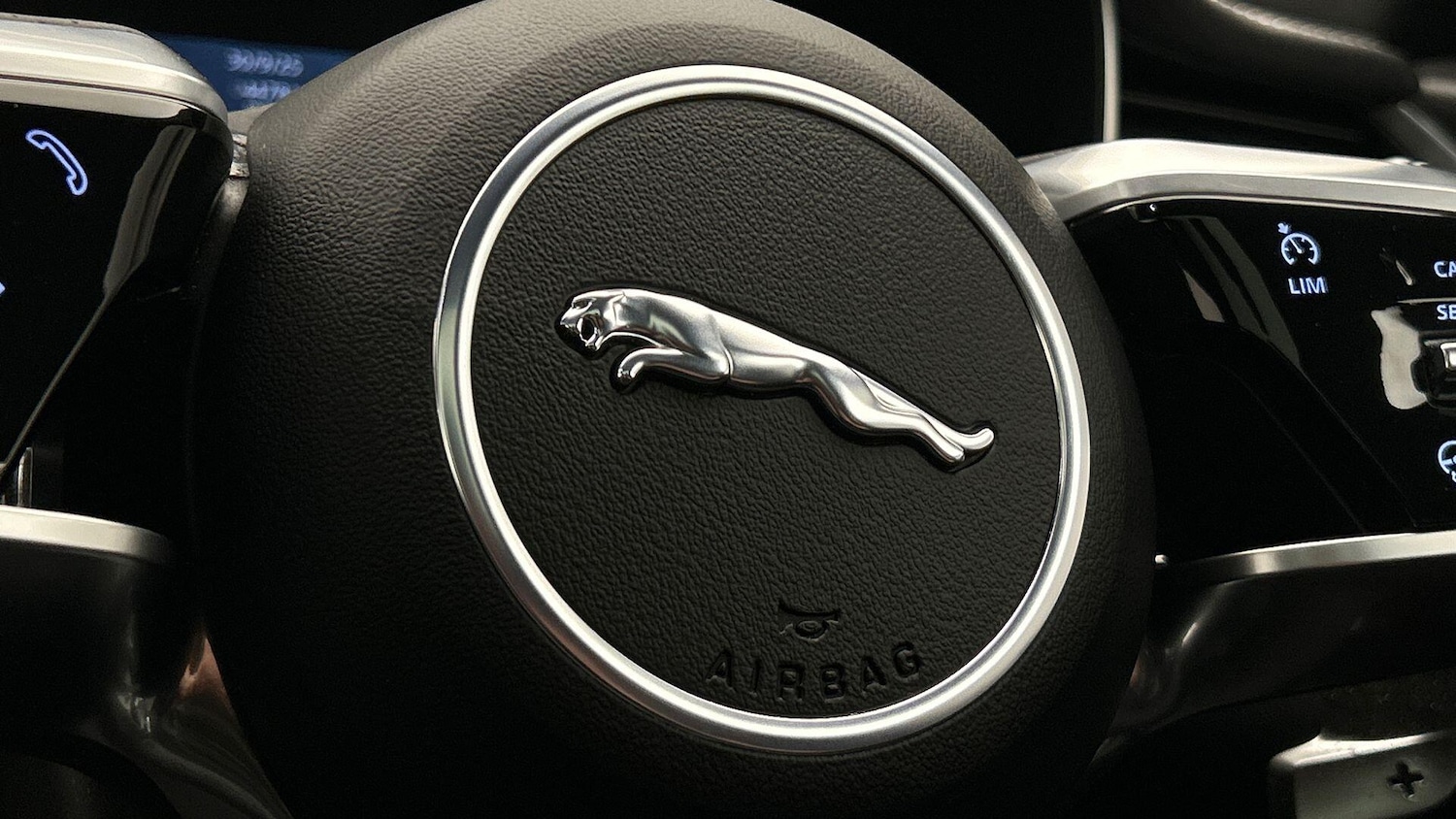 Used Jaguar F-Pace 2021 for sale - 76001009: Photo 30