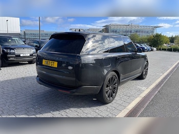 Used Land Rover Range Rover 2023 for sale - 75523009: Photo