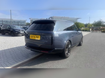 Used Land Rover Range Rover 2024 for sale - 75353947: Photo