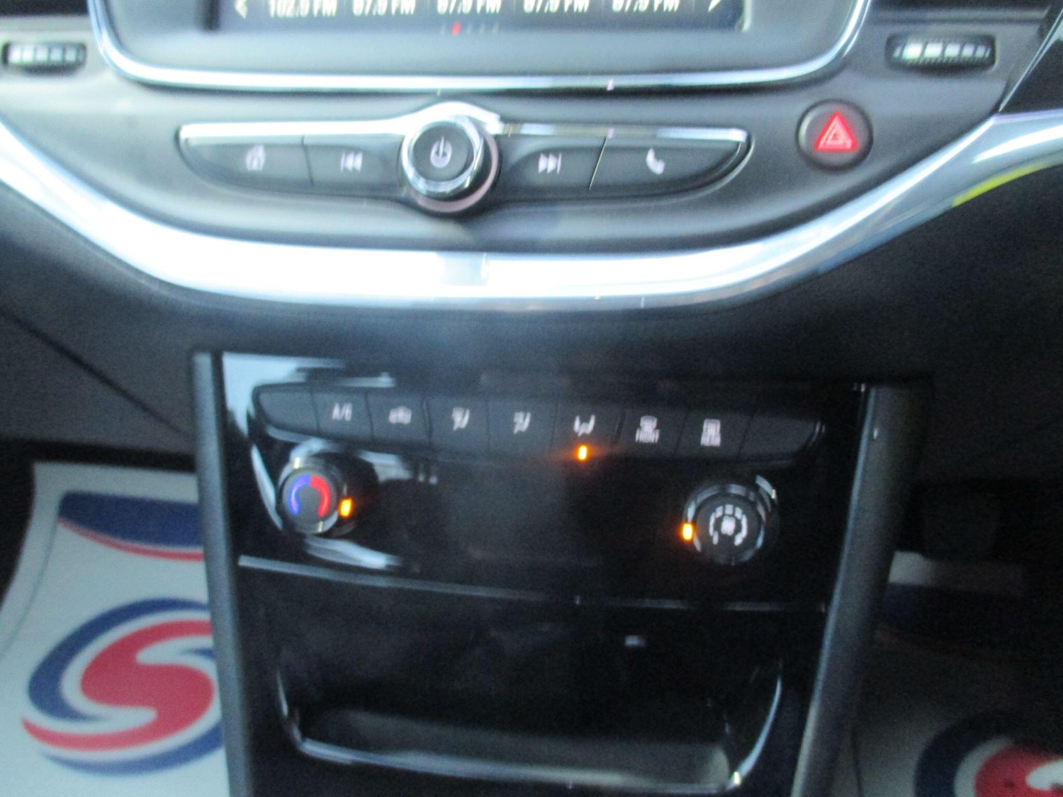 Used Vauxhall Astra 2016 for sale - 77376184: Photo 29