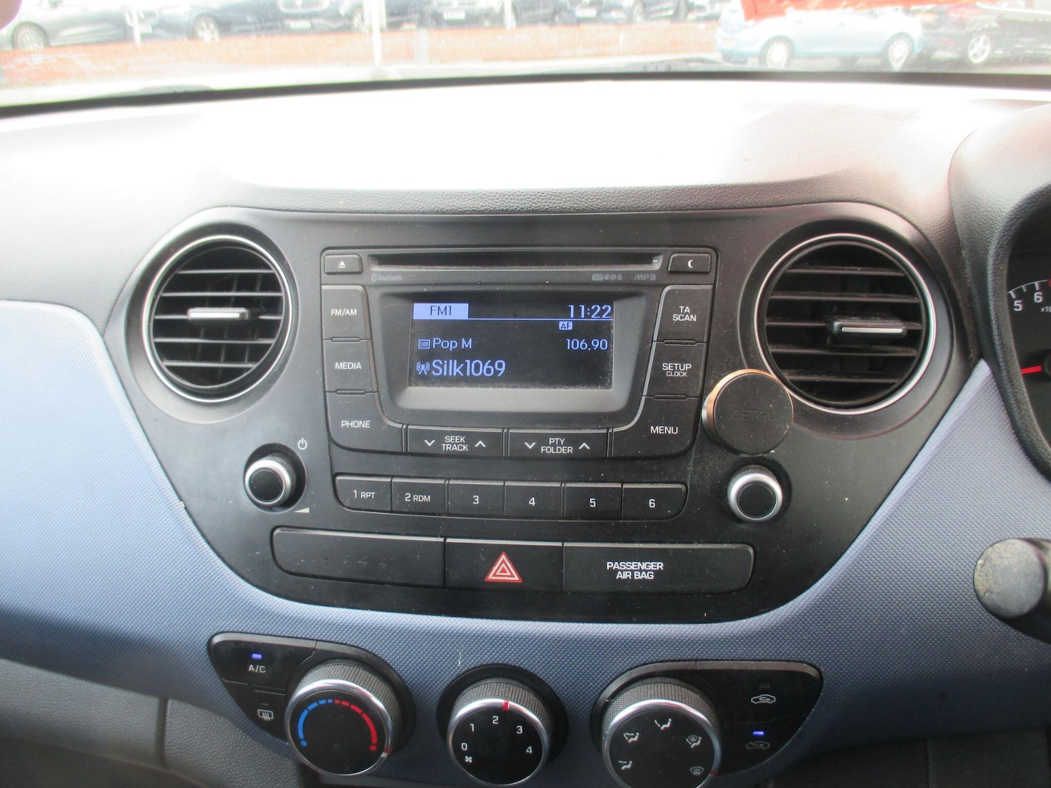 Used Hyundai i10 2014 for sale - 77624989: Photo 19