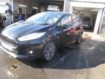Used Ford Fiesta 2017 for sale - 79553799: Photo