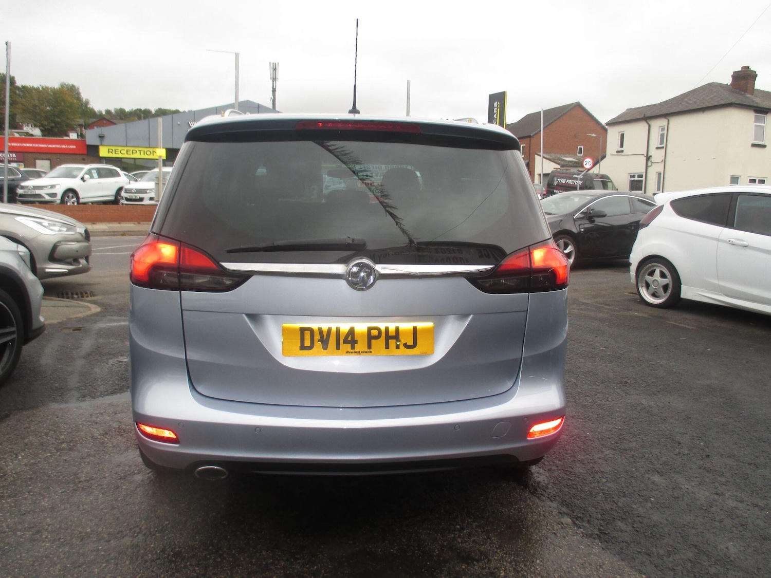 Used Vauxhall Zafira Tourer 2014 for sale - 76152695: Photo 11