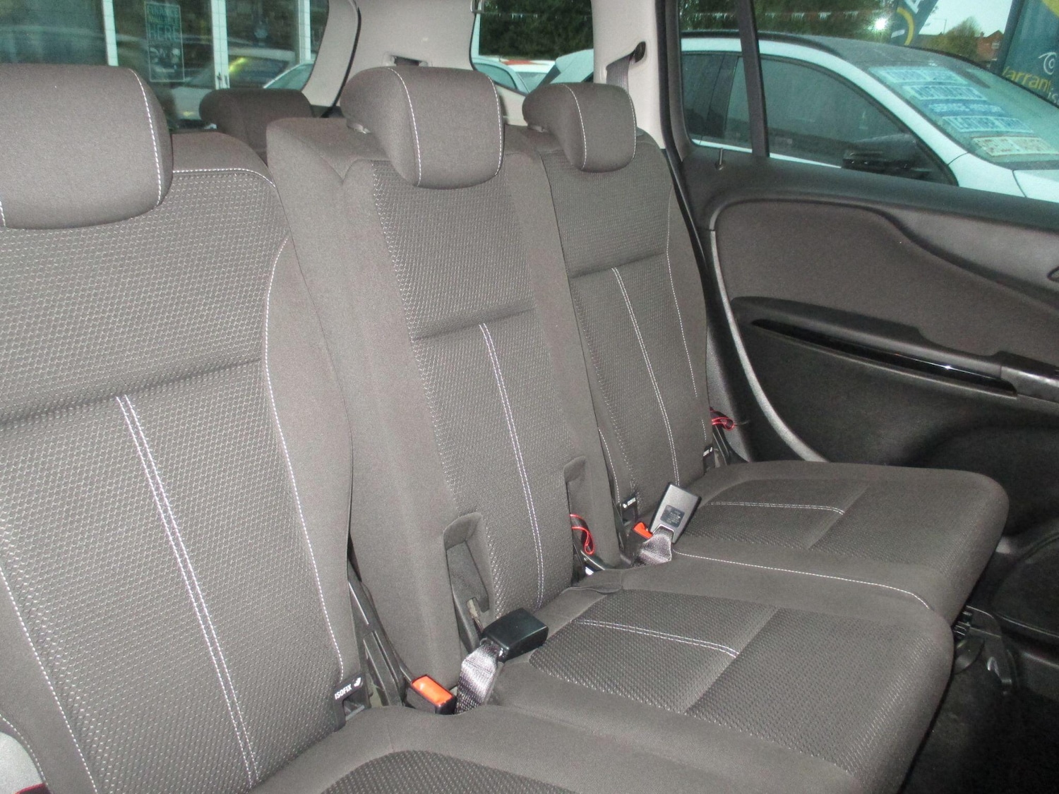 Used Vauxhall Zafira Tourer 2014 for sale - 76152695: Photo 25