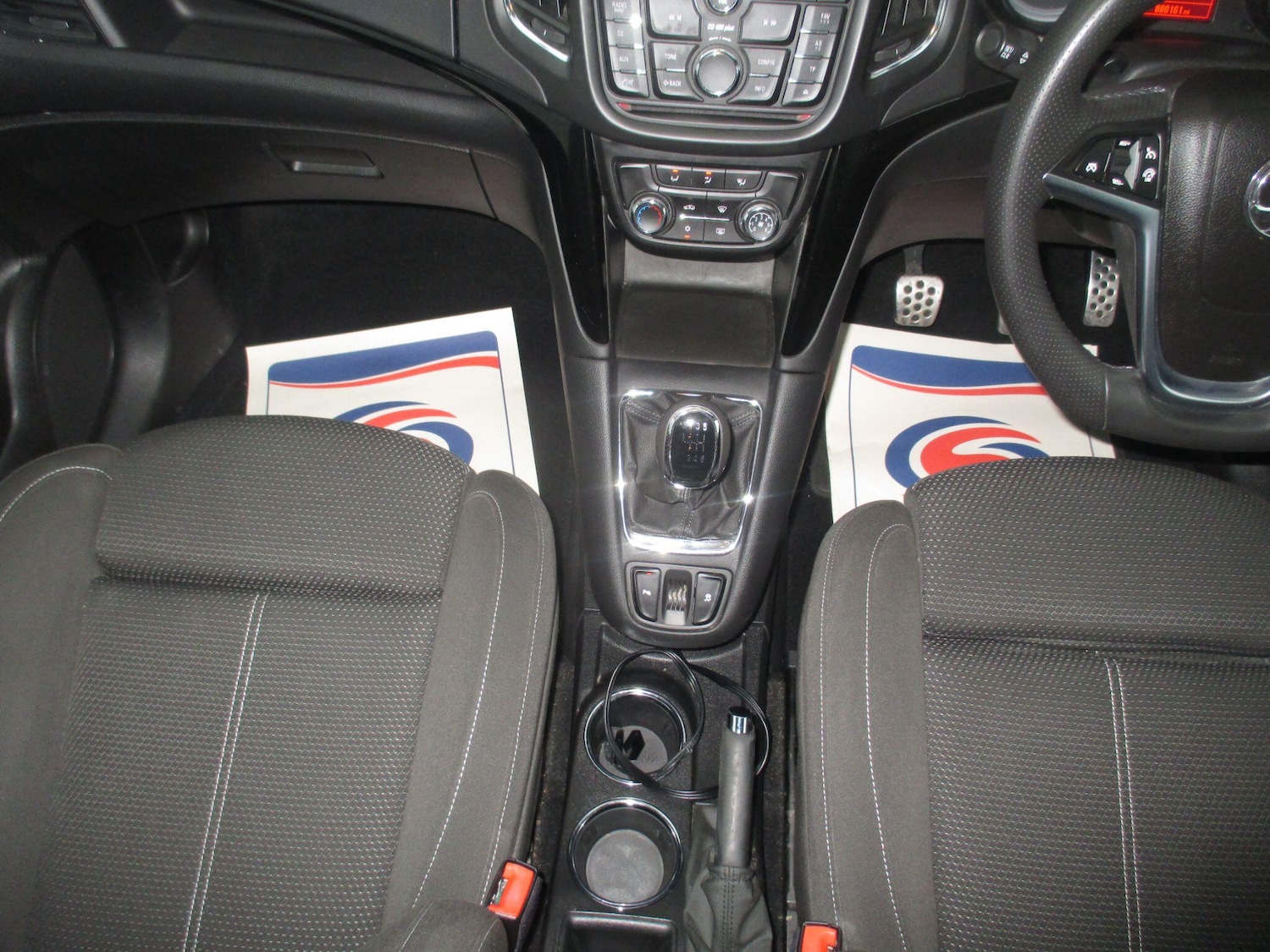 Used Vauxhall Zafira Tourer 2014 for sale - 76152695: Photo 29