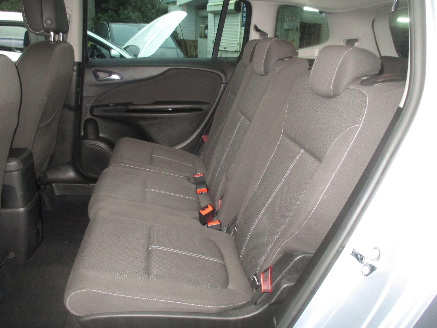 Used Vauxhall Zafira Tourer 2014 for sale - 76152695: Photo 30