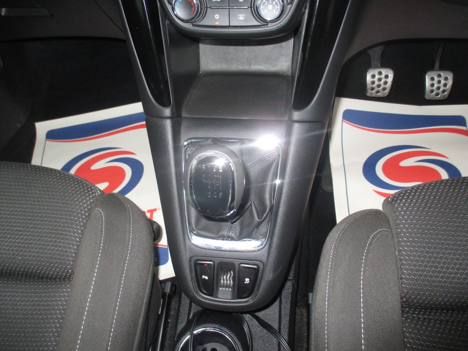 Used Vauxhall Zafira Tourer 2014 for sale - 76152695: Photo 33