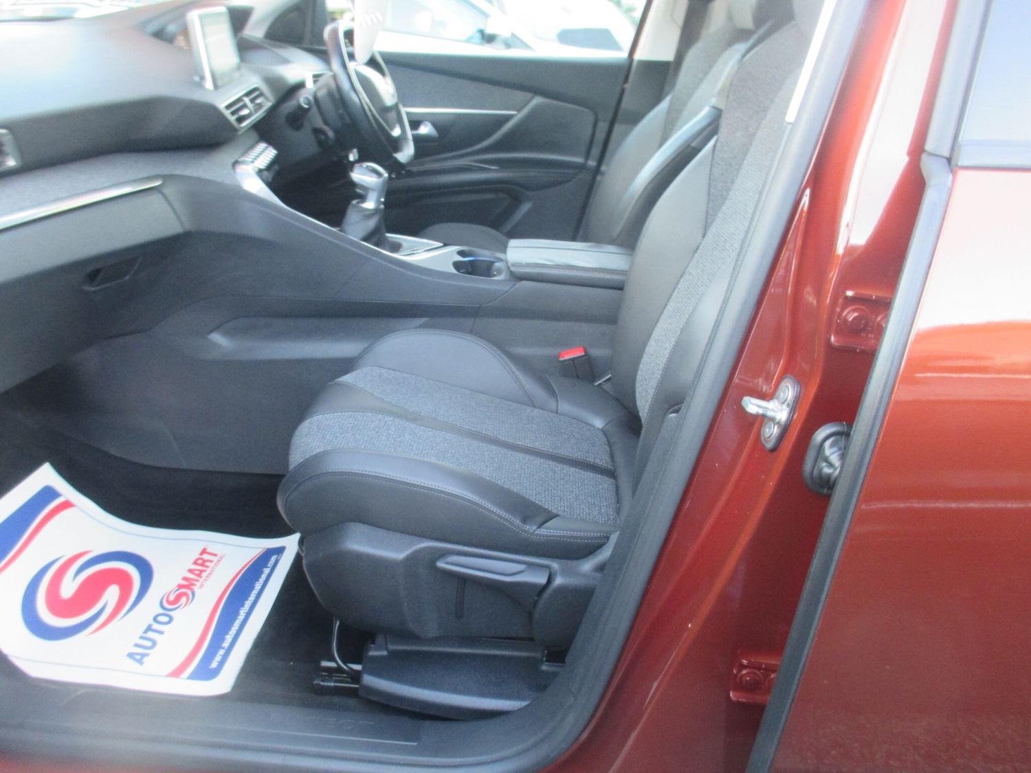 Used Peugeot 3008 2018 for sale - 77109540: Photo 20