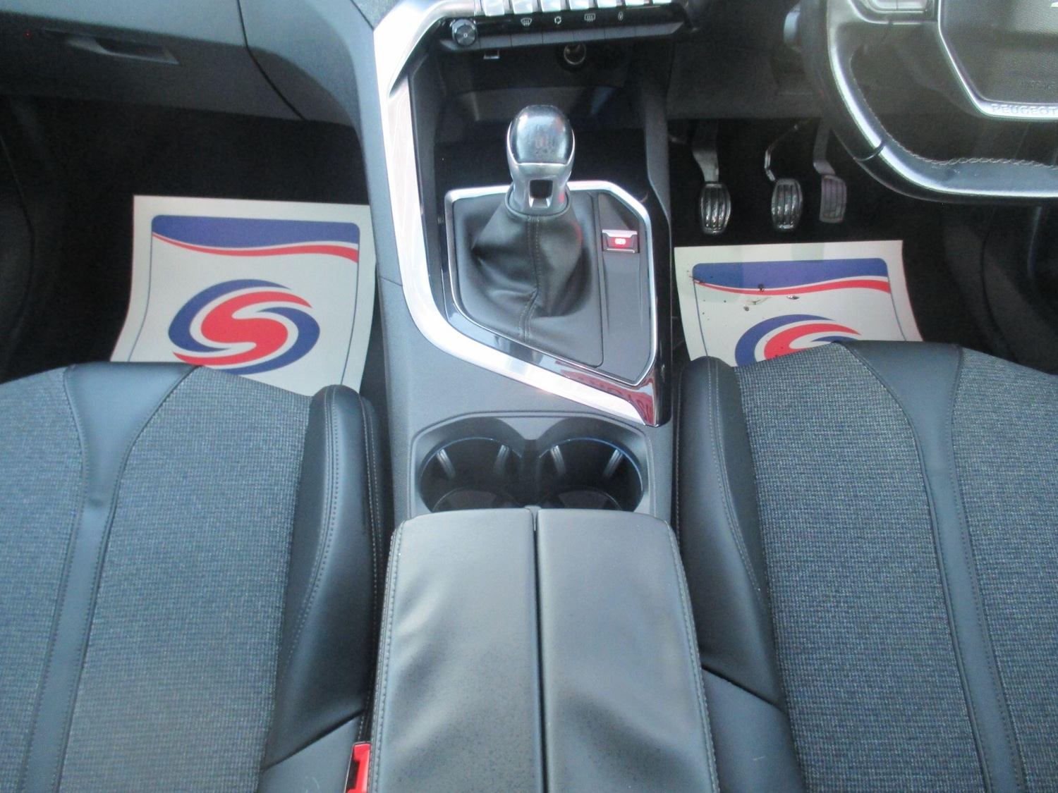 Used Peugeot 3008 2018 for sale - 77109540: Photo 23