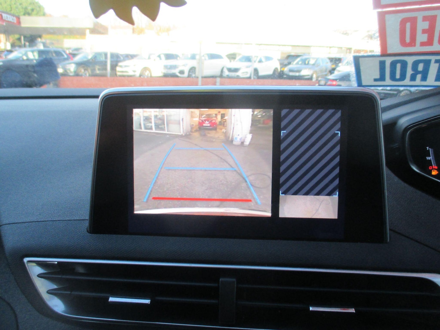 Used Peugeot 3008 2018 for sale - 77109540: Photo 37