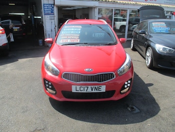 Used Kia Ceed 2017 for sale - 77468936: Photo