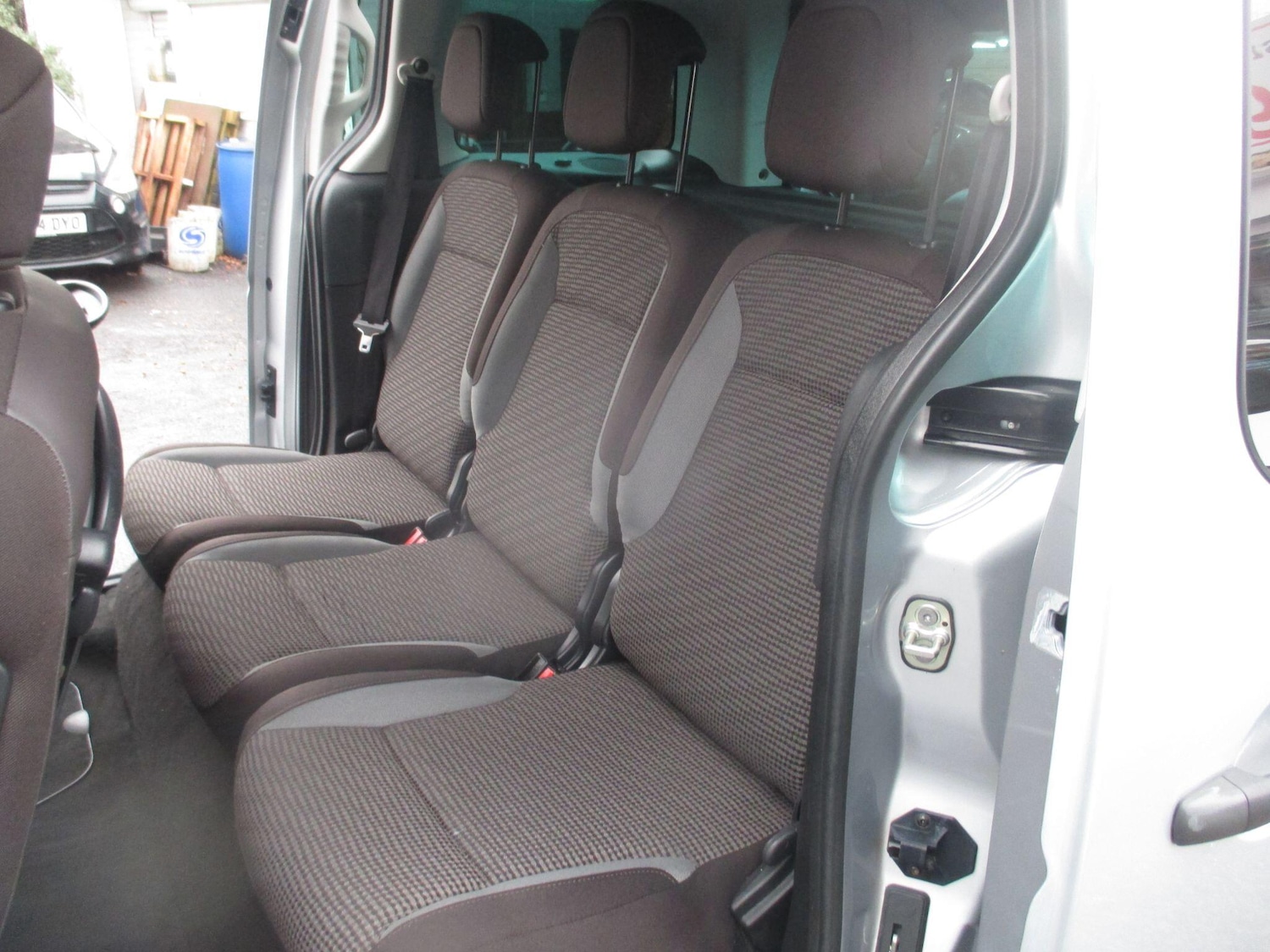 Used Peugeot Partner Tepee 2015 for sale - 76992970: Photo 23