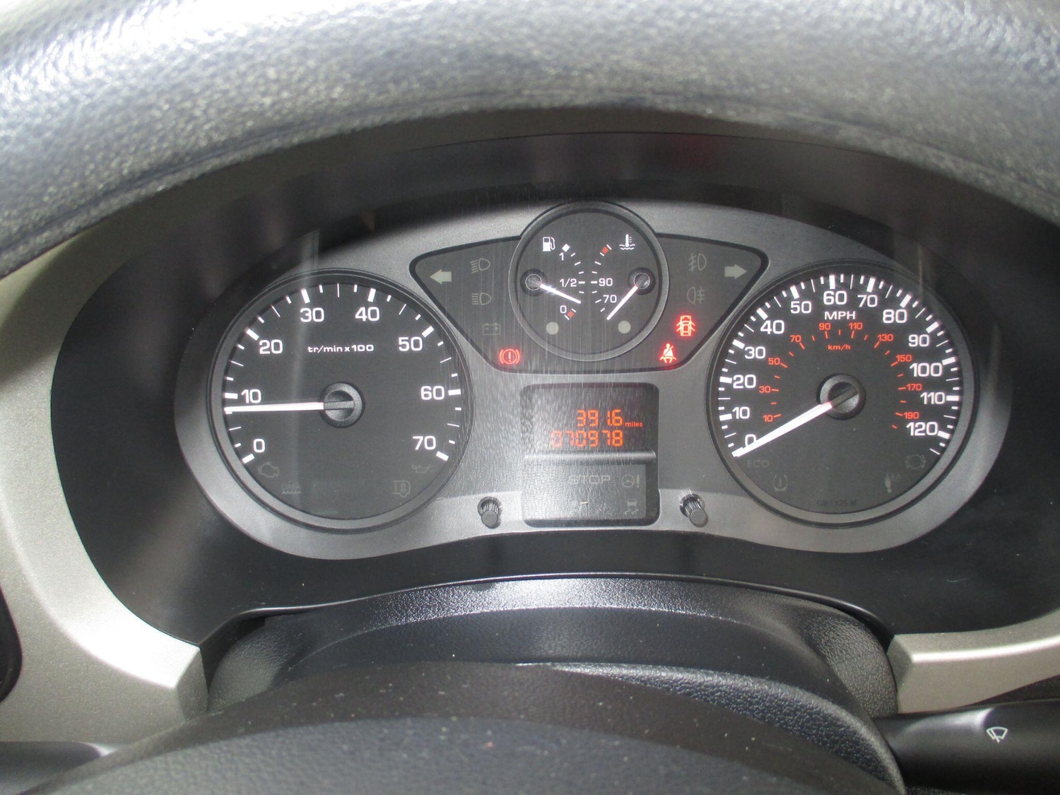 Used Peugeot Partner Tepee 2015 for sale - 76992970: Photo 29