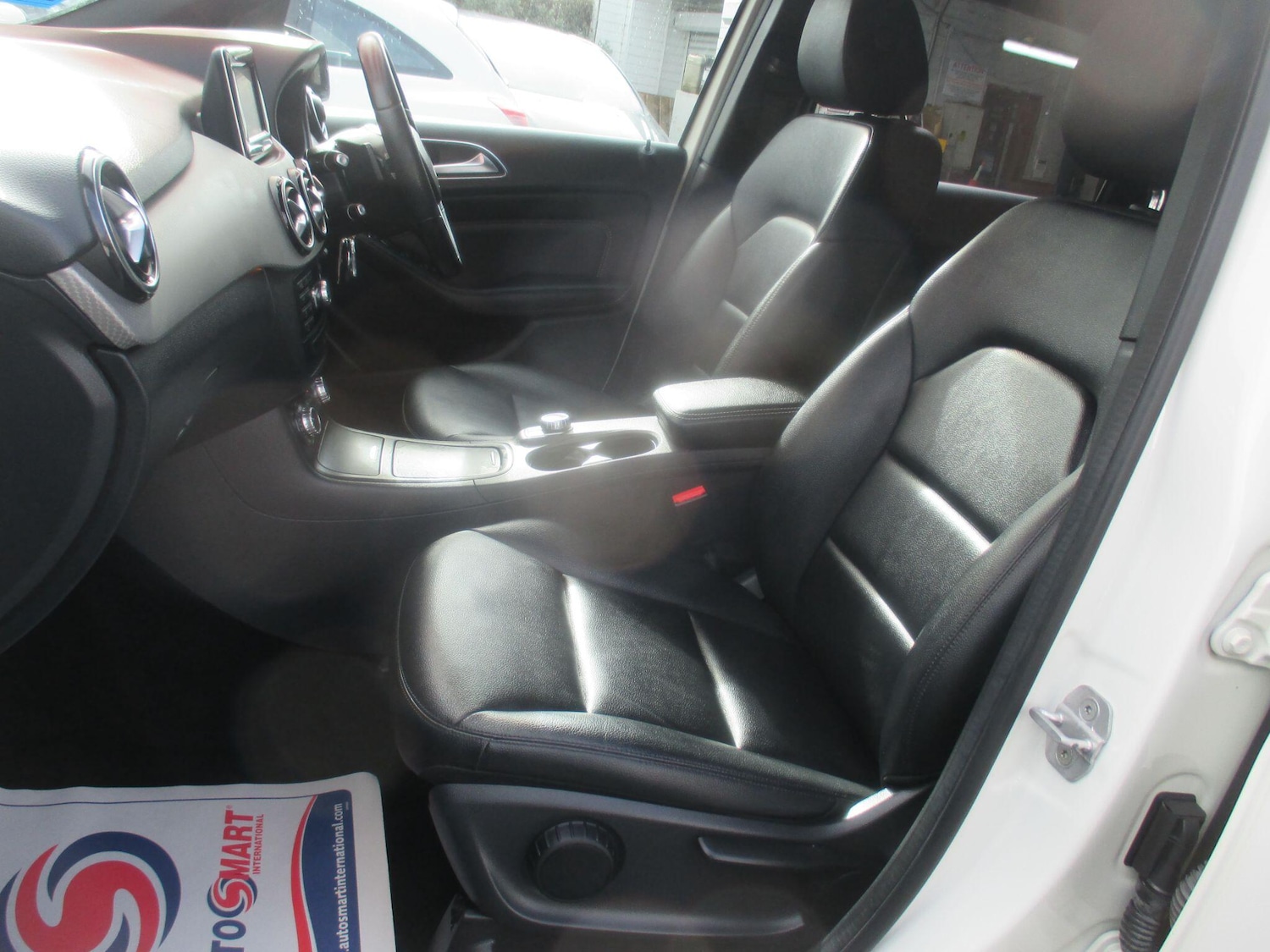 Used Mercedes-Benz B Class 2014 for sale - 75949983: Photo 20