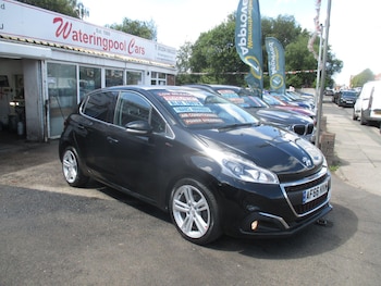 Used Peugeot 208 2016 for sale - 79181061: Photo