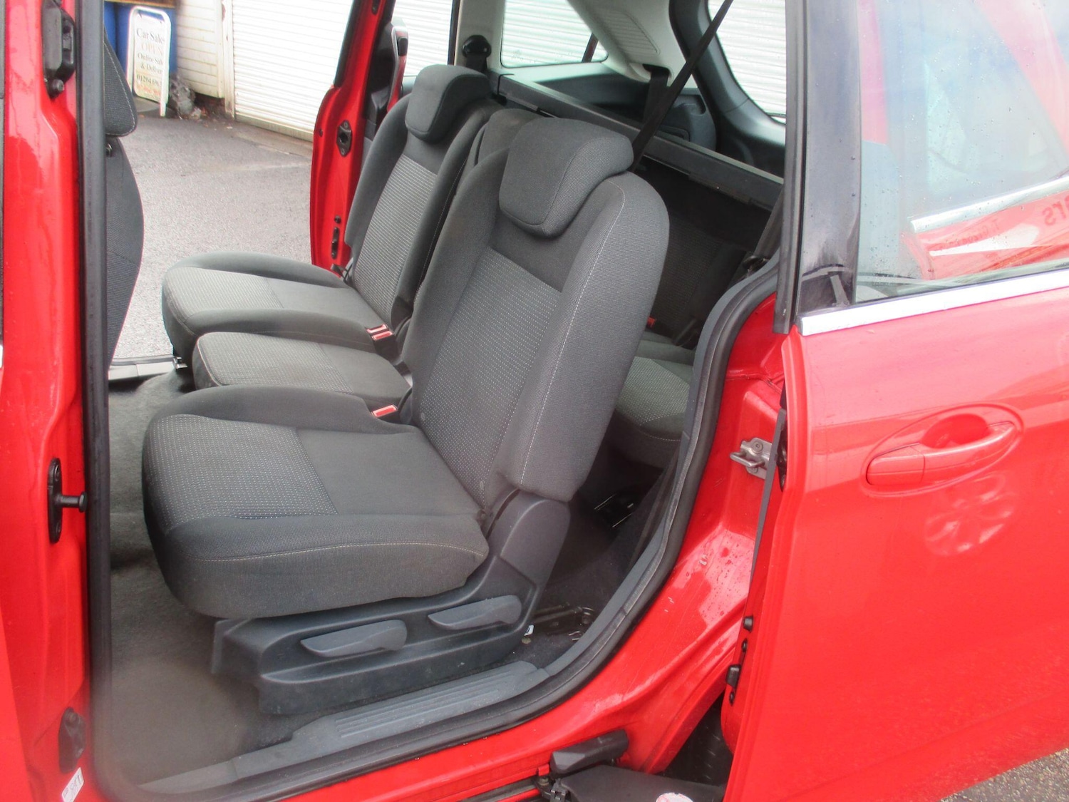 Used Ford Grand C-Max 2015 for sale - 77671554: Photo 20