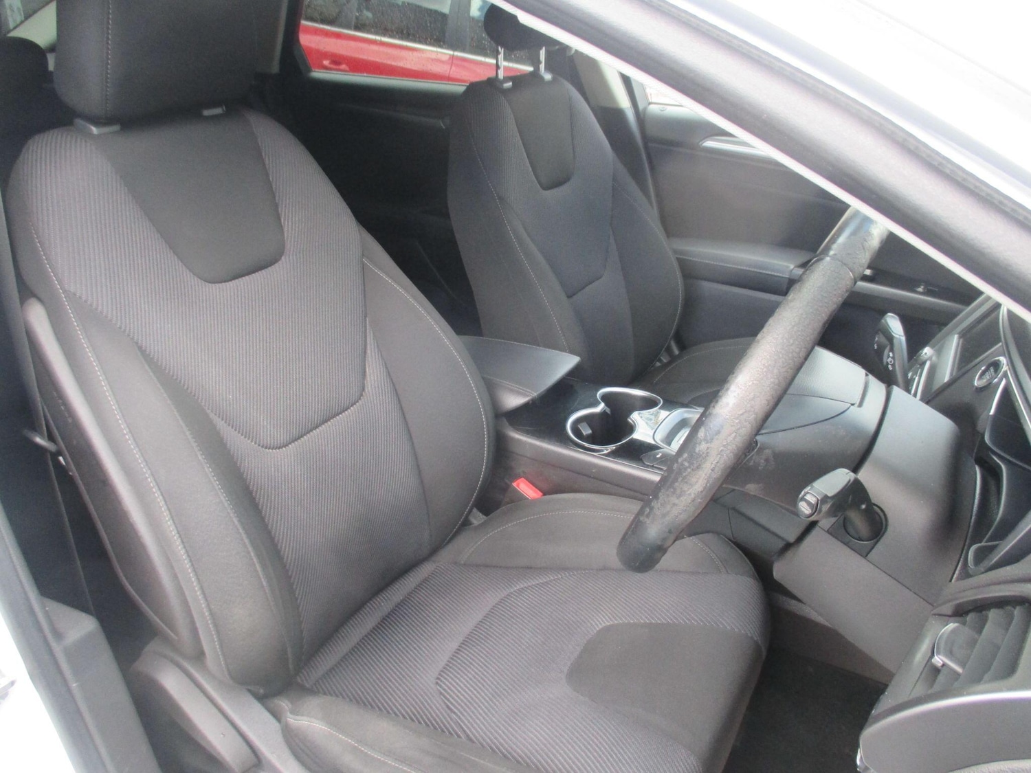 Used Ford Mondeo 2015 for sale - 76645536: Photo 16