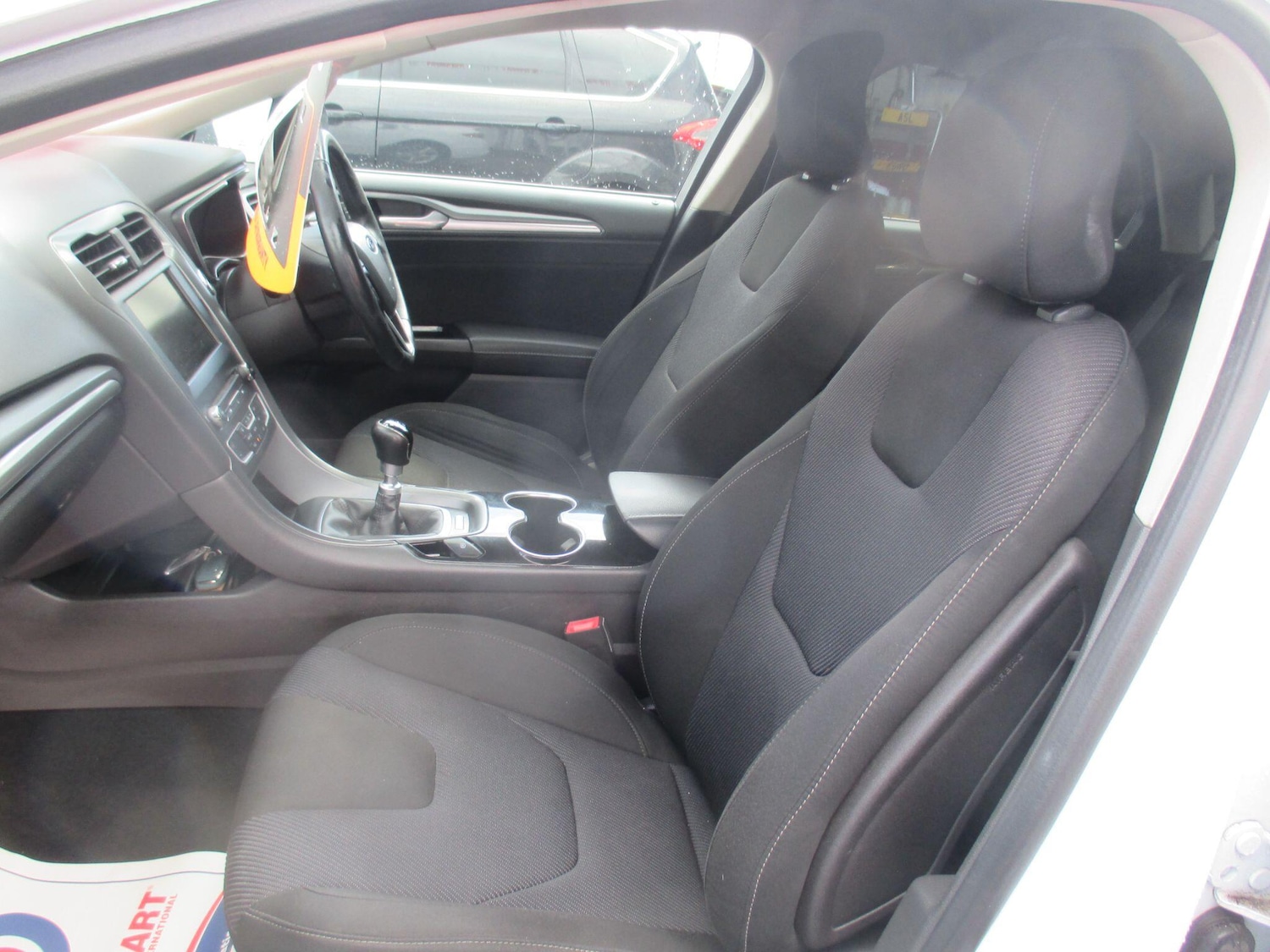 Used Ford Mondeo 2015 for sale - 76645536: Photo 23