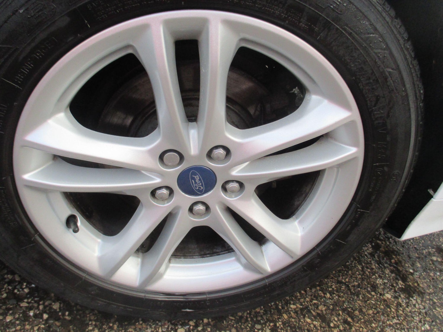 Used Ford Mondeo 2015 for sale - 76645536: Photo 33