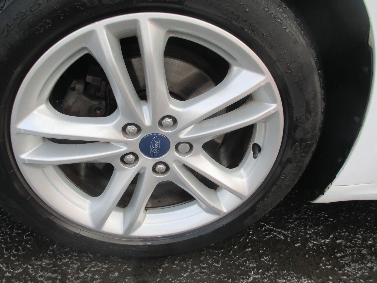 Used Ford Mondeo 2015 for sale - 76645536: Photo 34