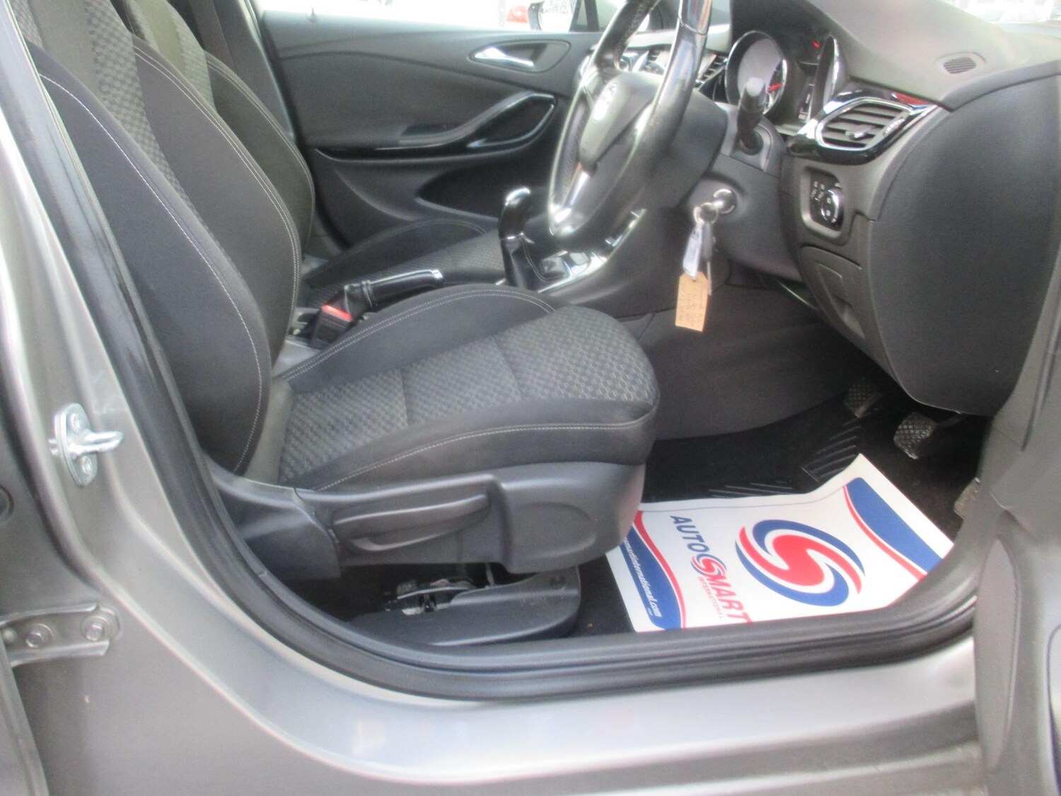 Used Vauxhall Astra 2017 for sale - 75949073: Photo 15